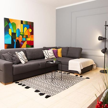 Maris Apartment Τίρανα Εξωτερικό φωτογραφία