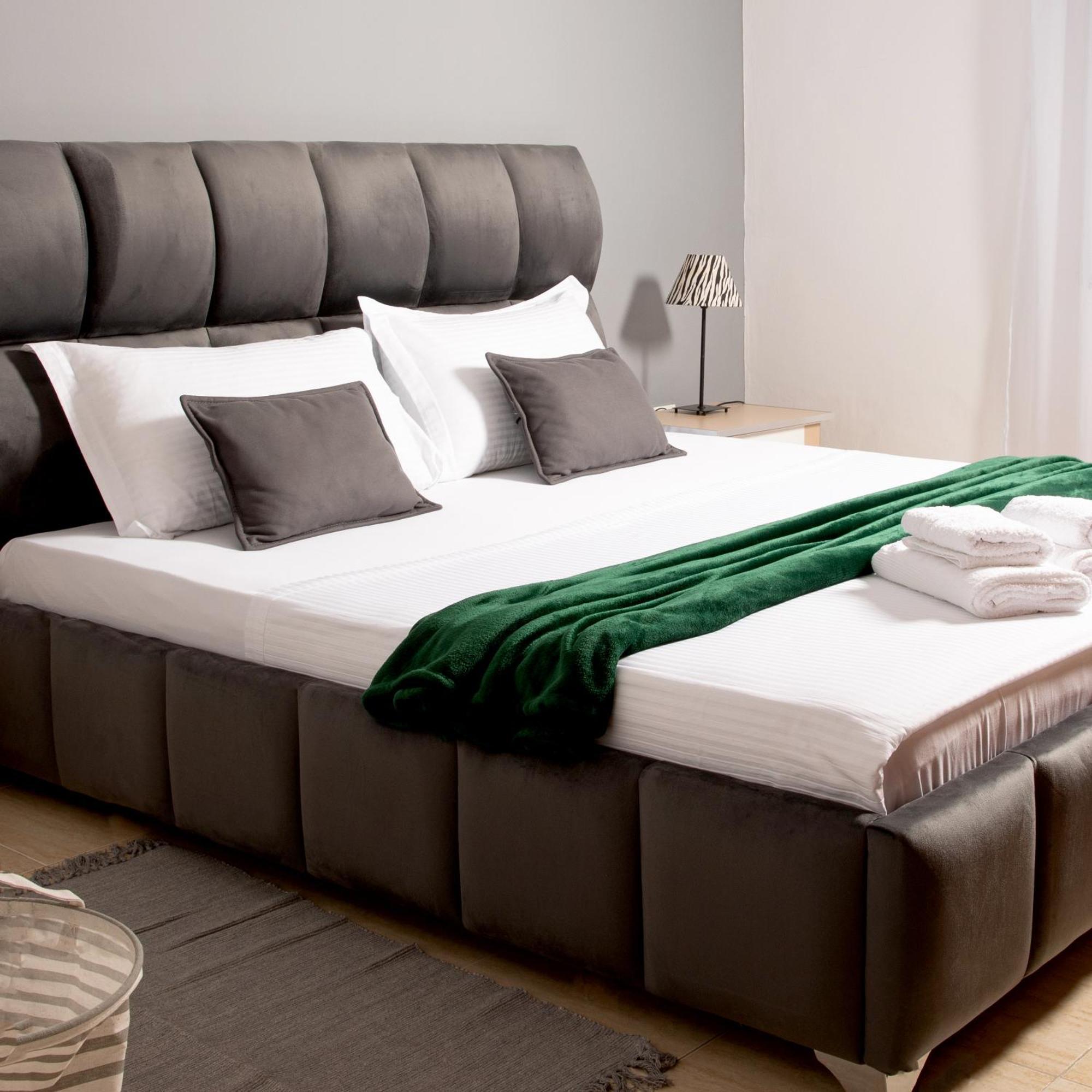 Maris Apartment Τίρανα Εξωτερικό φωτογραφία